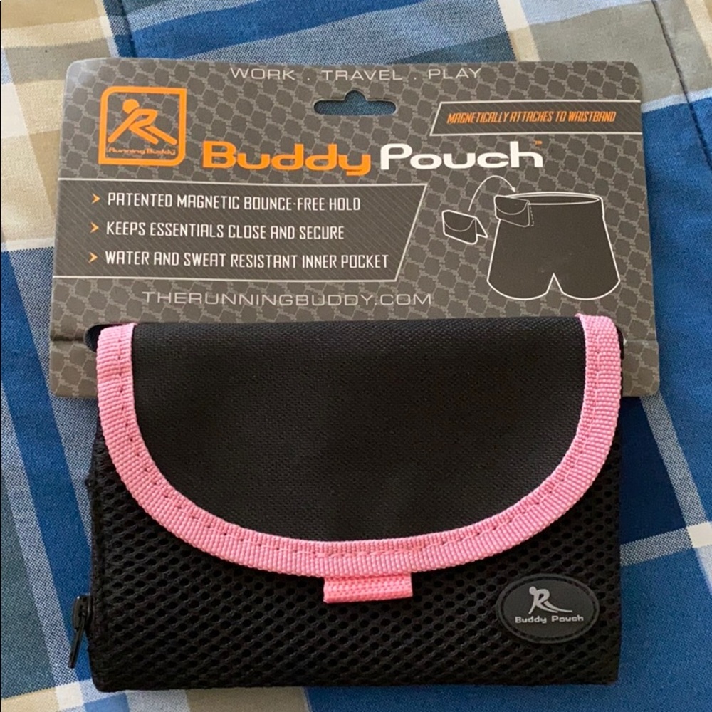 Buddy Pouch